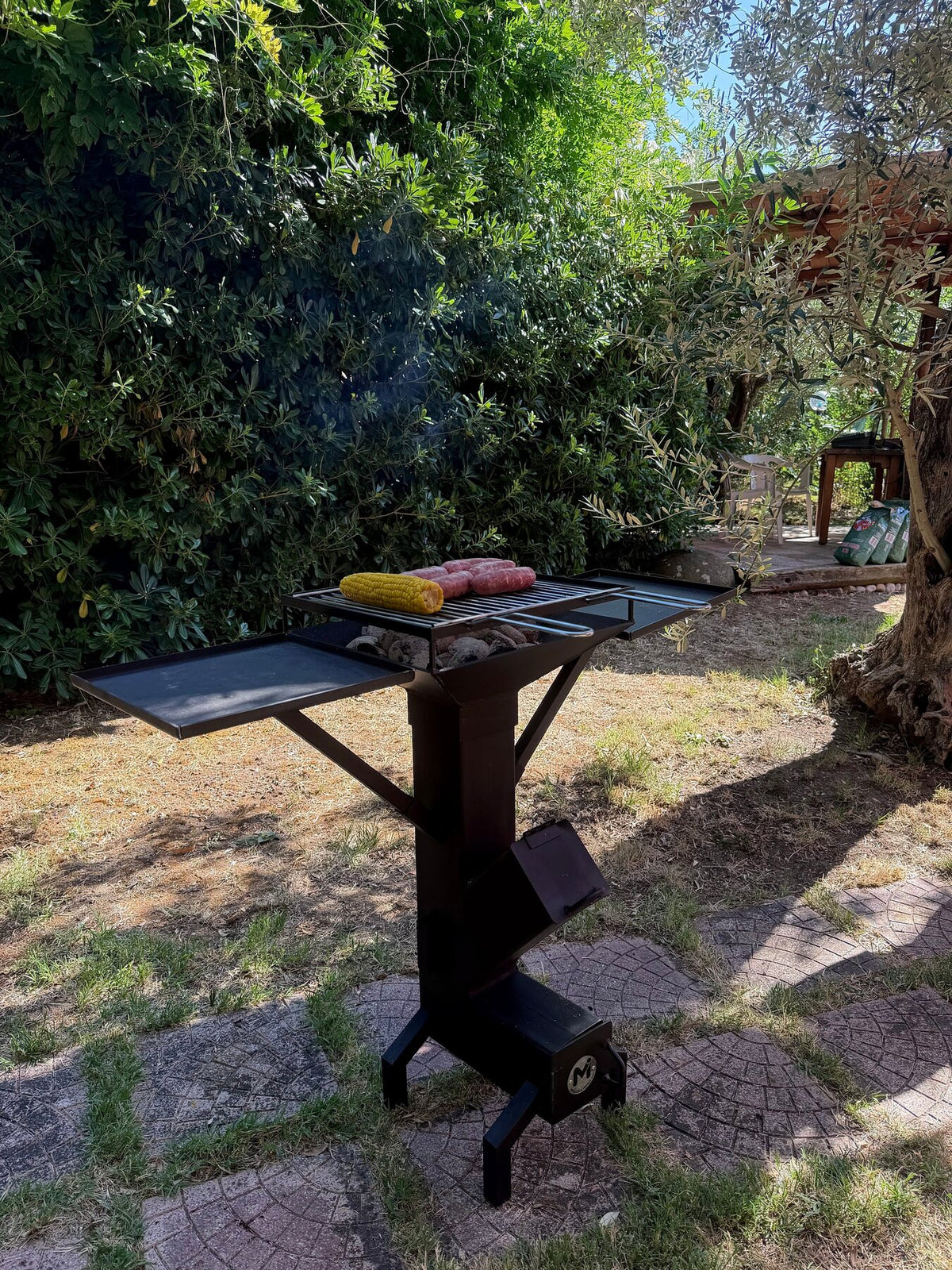 Barbecue Multifunzione-Kit standard + tavolini